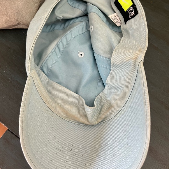 Nike light blue hat. Adjustable - Picture 5 of 6